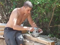 פאב בר בהר תמונות ראשונות
